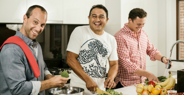 WelcomeOver Founders John Welander Nelson Hidalgo and Johan Schyberg in the kitchen (from left) - Welcome Over